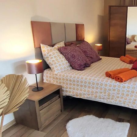 Appartement Provencal Avec Terrasse Dans Le Var Les Arcs-sur-Argens Exterior foto